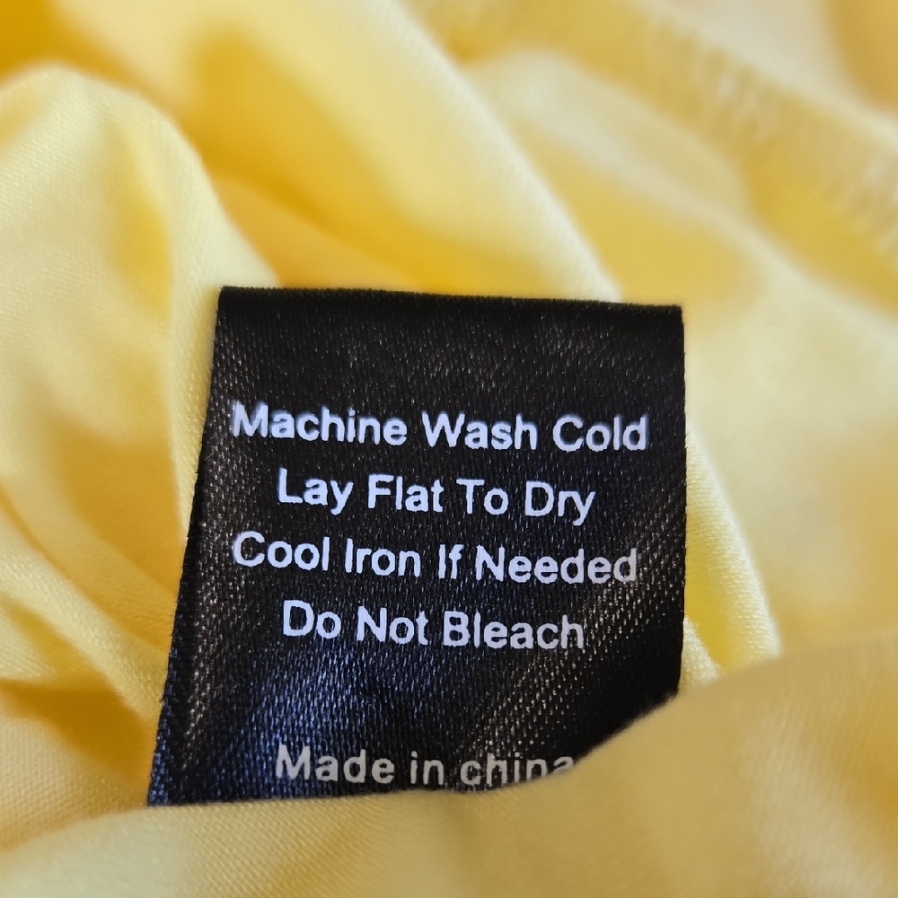 POL Soft Baby Yellow Bodysuit Sz Lg Snap Closure Stretch Full Booty Crew Neck - Picture 12 of 12